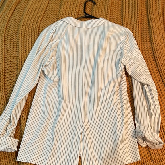 Striped blazer - Picture 3 of 5